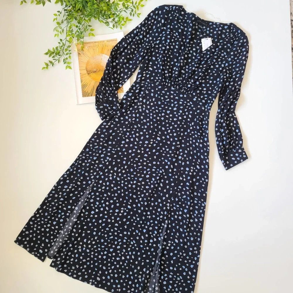 Sanctuary Niki Long Sleeve Smocked Midi Dress 2 - Picture 3 of 15